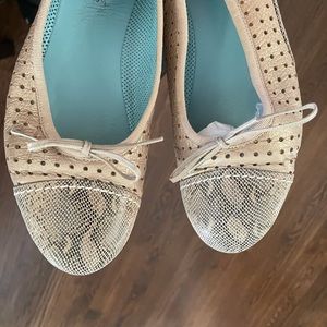 Thierry Rabotin “Gem” 1558MP pearlized camel 39.5